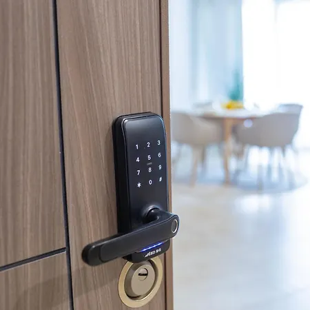 Apartamento дизайнерско студио в модерна сграда -молимаркс делукс студио *