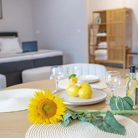 Apartamento дизайнерско студио в модерна сграда -молимаркс делукс студио *